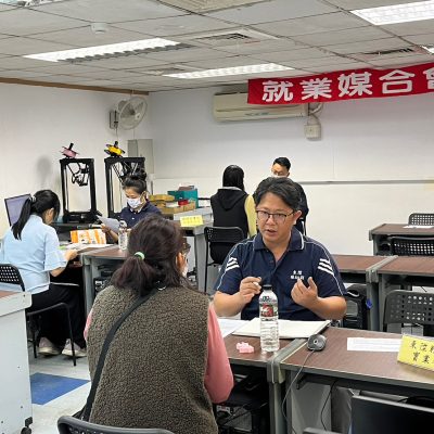 LINE_ALBUM_20231219就業媒合_231220_17